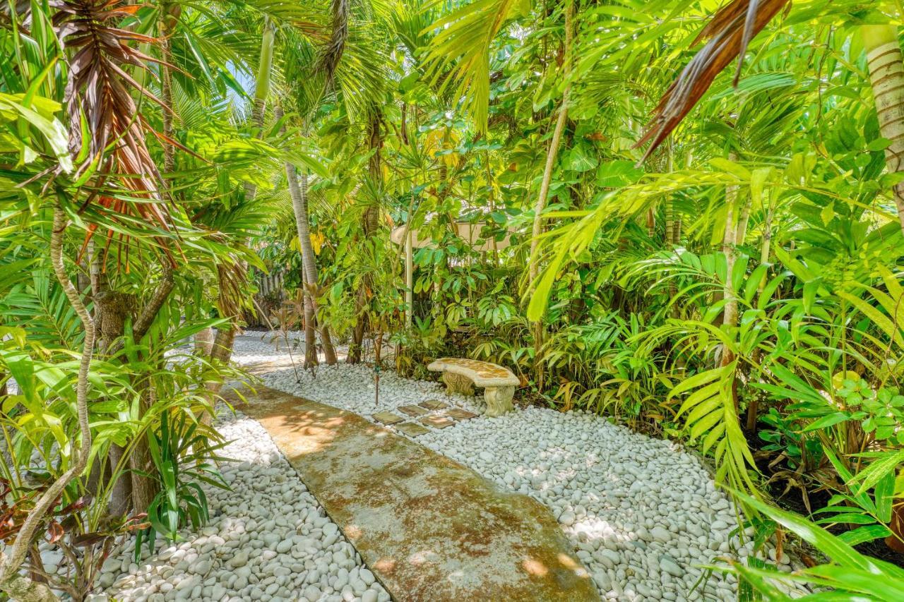 Luxury Tropical Oasis! Huge Saltwater Pool! 1 Mile To Beach! Βίλα Φορτ Λόντερντεϊλ Εξωτερικό φωτογραφία